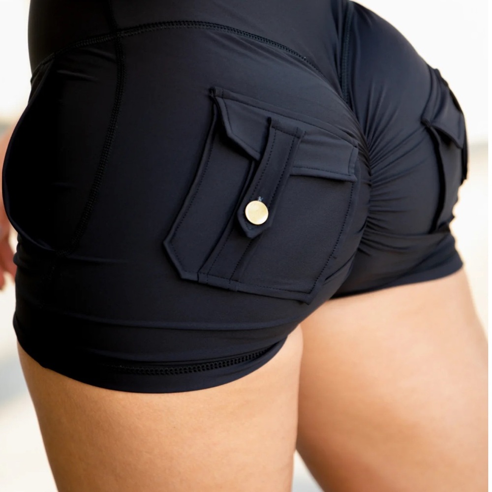 Black Cargo Shorts with Stretchy Fabric and Short Inseam